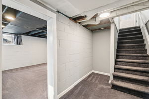 N Capitol Ave-S2502-050