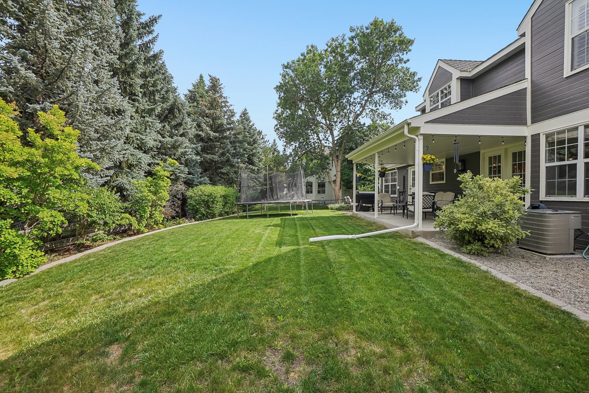 S Everett Way-S2106-059.jpg