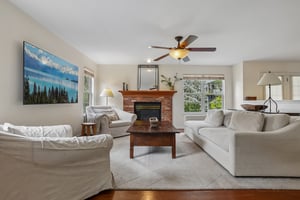 S Everett Way-S2106-013.jpg