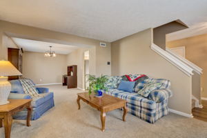 Hammock Glen Dr -012