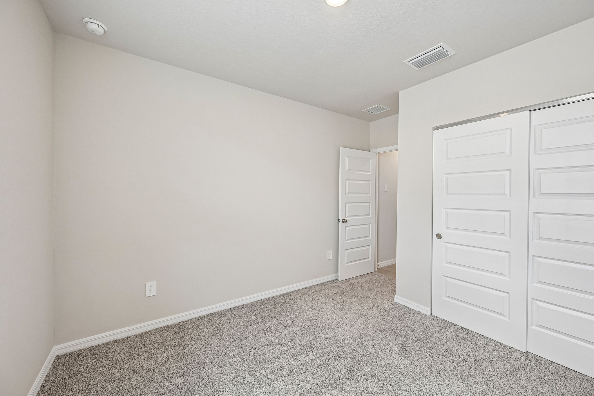 Miami - Hampton Park - 5437 Hampton Park Cir Vero Beach FL 32966 -020