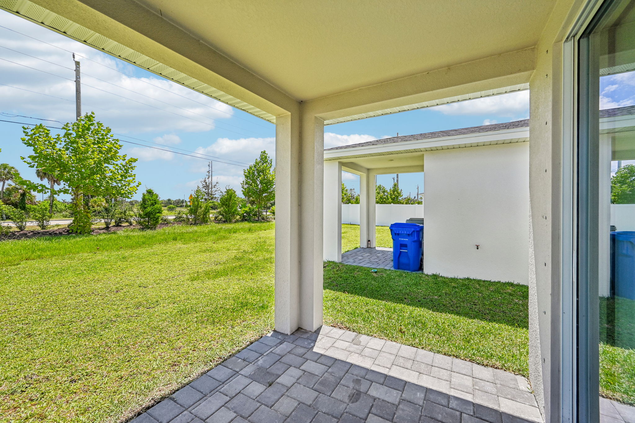 Miami - Hampton Park - 5437 Hampton Park Cir Vero Beach FL 32966 -028
