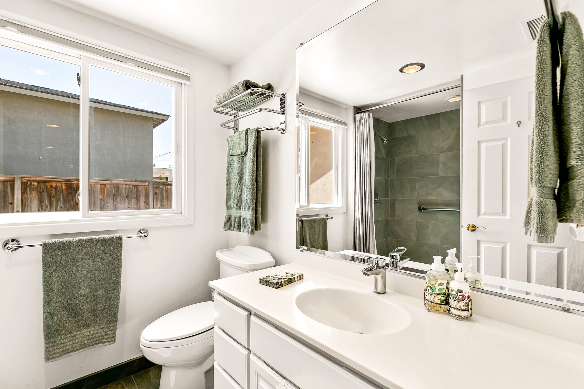 5437 San Patricio Dr, Santa Barbara, CA 93111, USA Photo 23