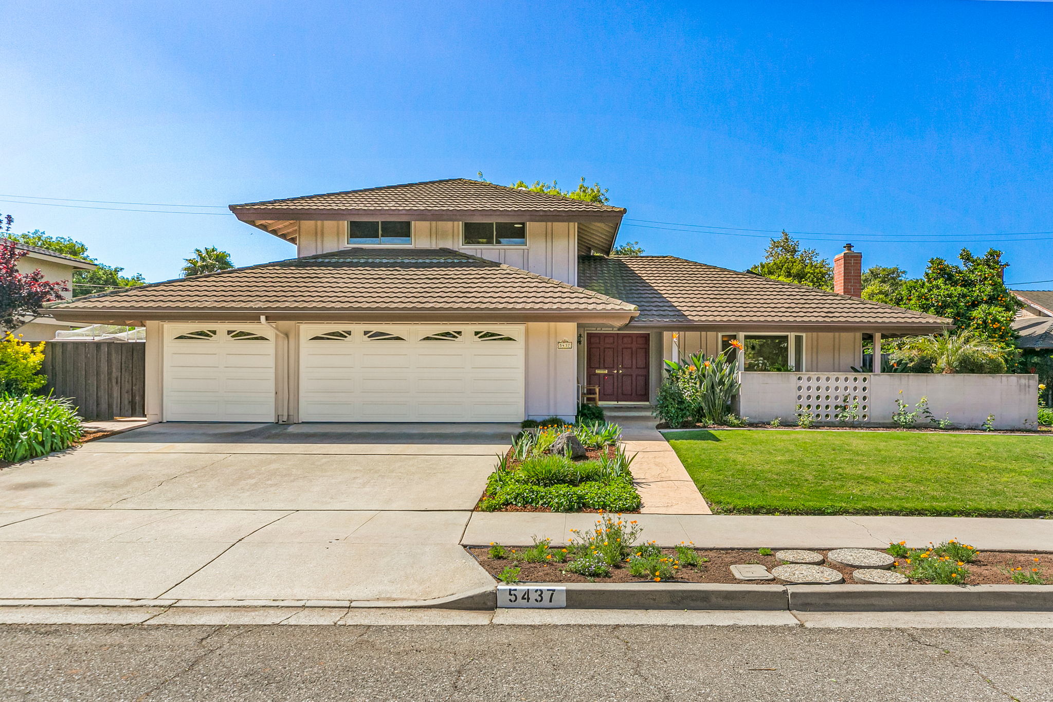5437 San Patricio Dr, Santa Barbara, CA 93111, USA Photo 1