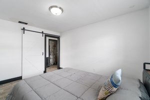  Photo 38
