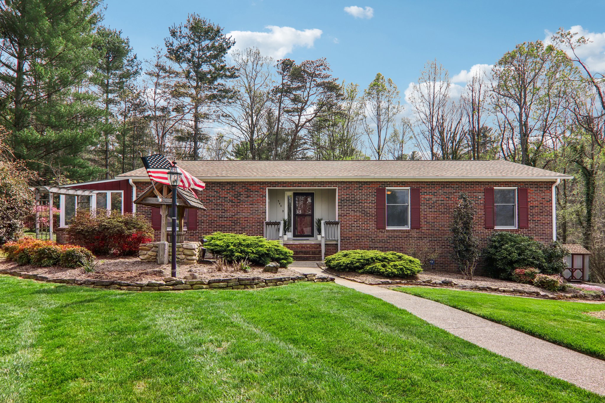 Bluebird Ridge-S0404-003.jpg