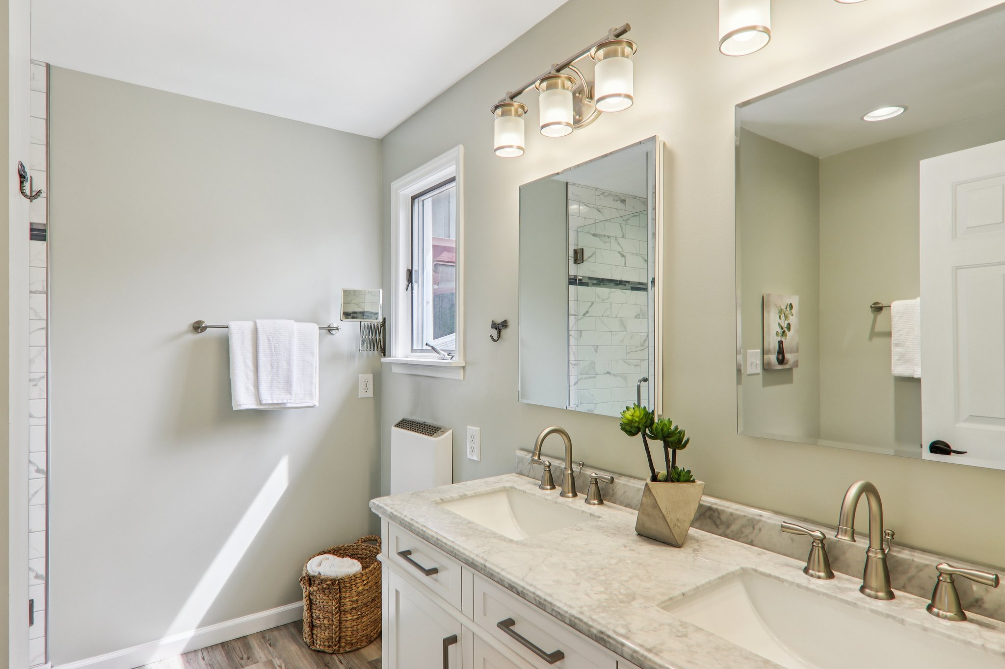 Bluebird Ridge-S0404-034.jpg