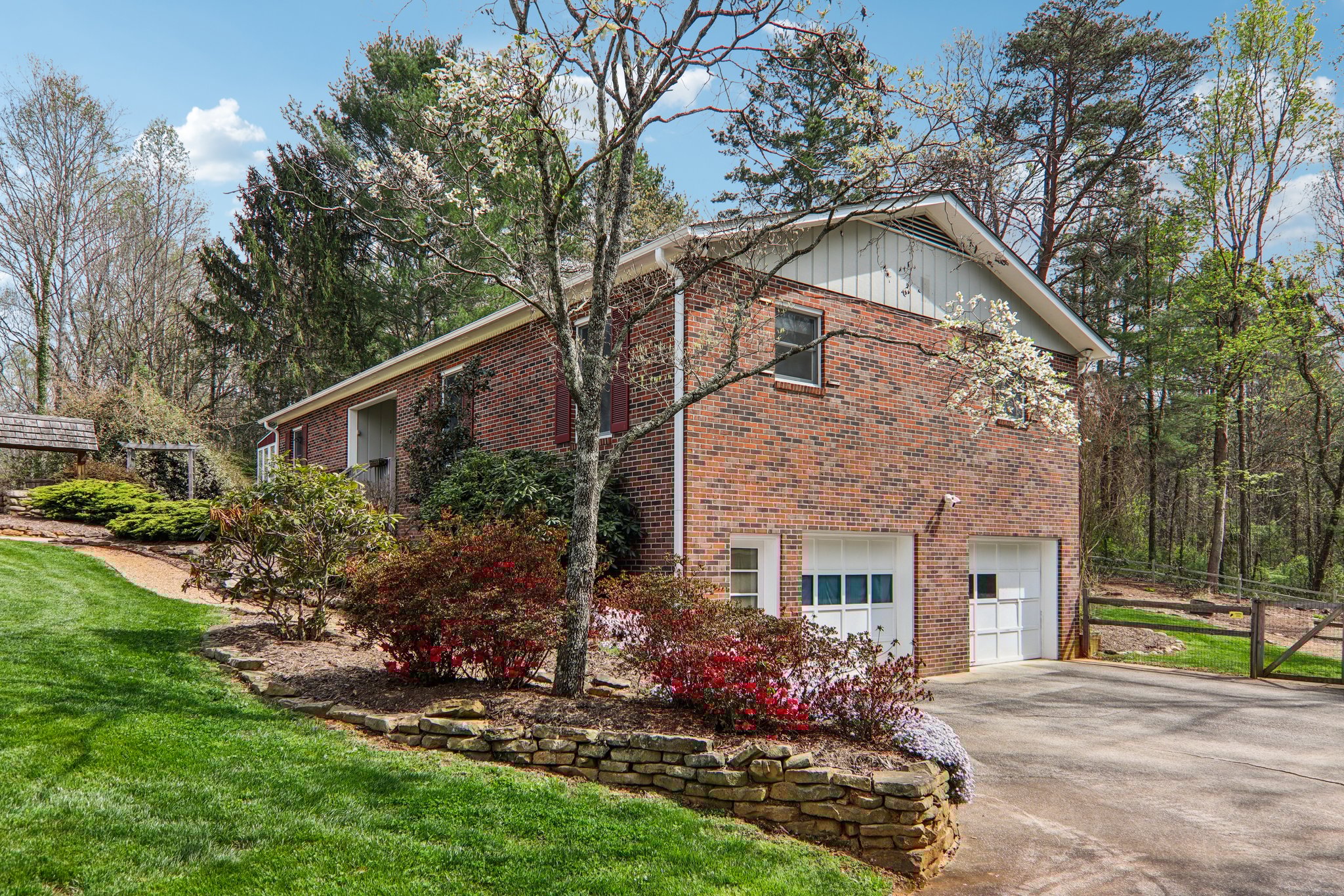 Bluebird Ridge-S0404-063.jpg