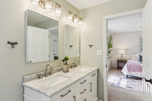 Bluebird Ridge-S0404-036.jpg