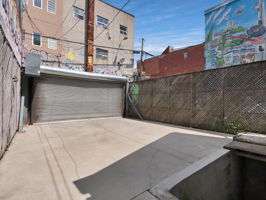  Photo 39