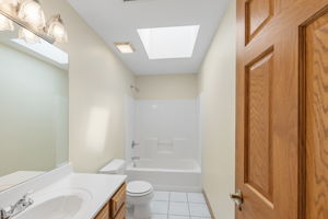  Photo 40