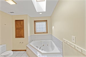  Photo 45