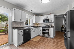 5440 Yates Mill Pond Rd, Raleigh, NC 27606, USA Photo 32