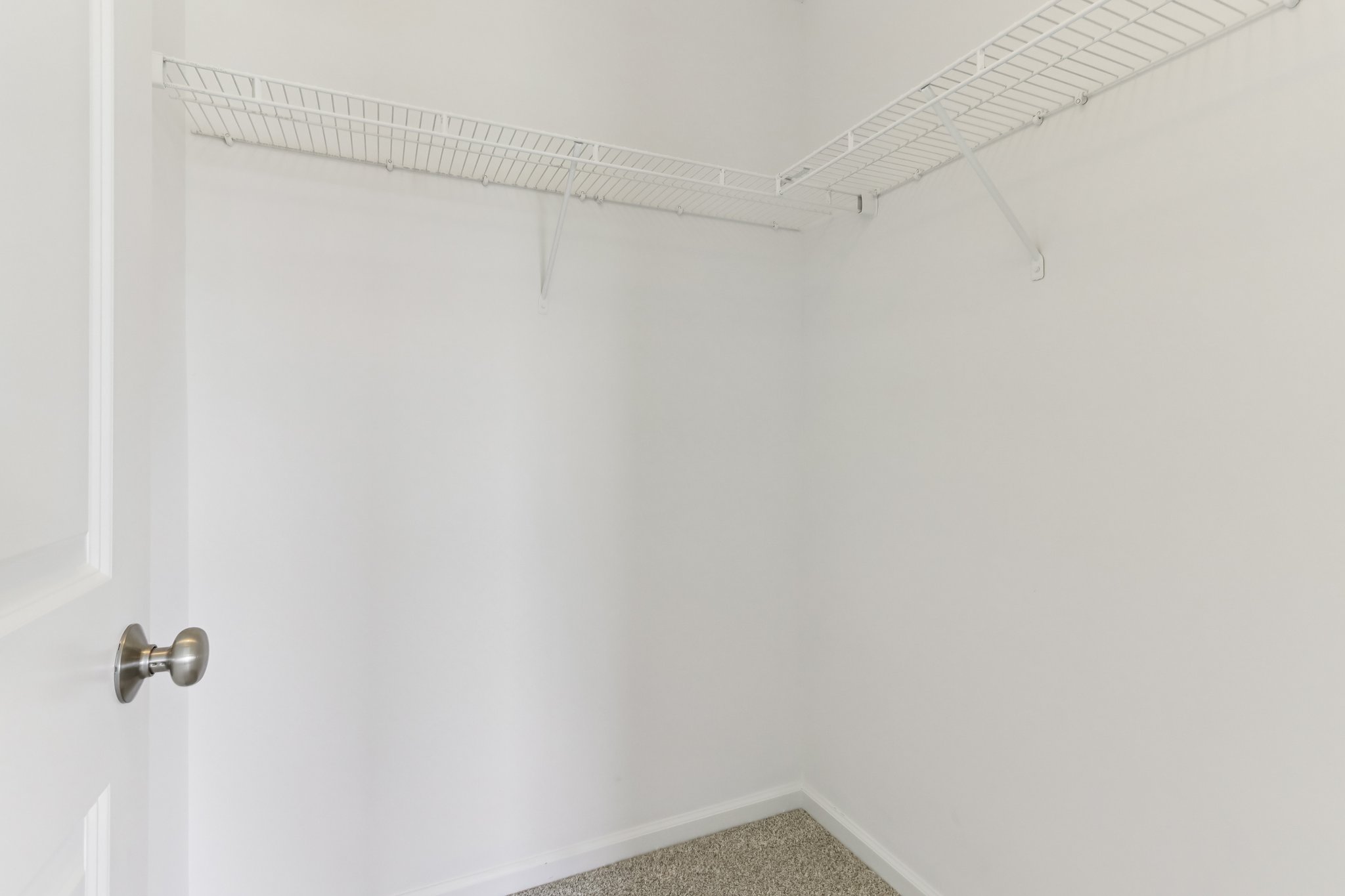 Ellsworth Dr-0506-020.jpg