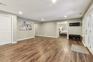 Ellsworth Dr-0506-049.jpg