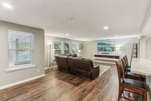 Ellsworth Dr-0506-050.jpg