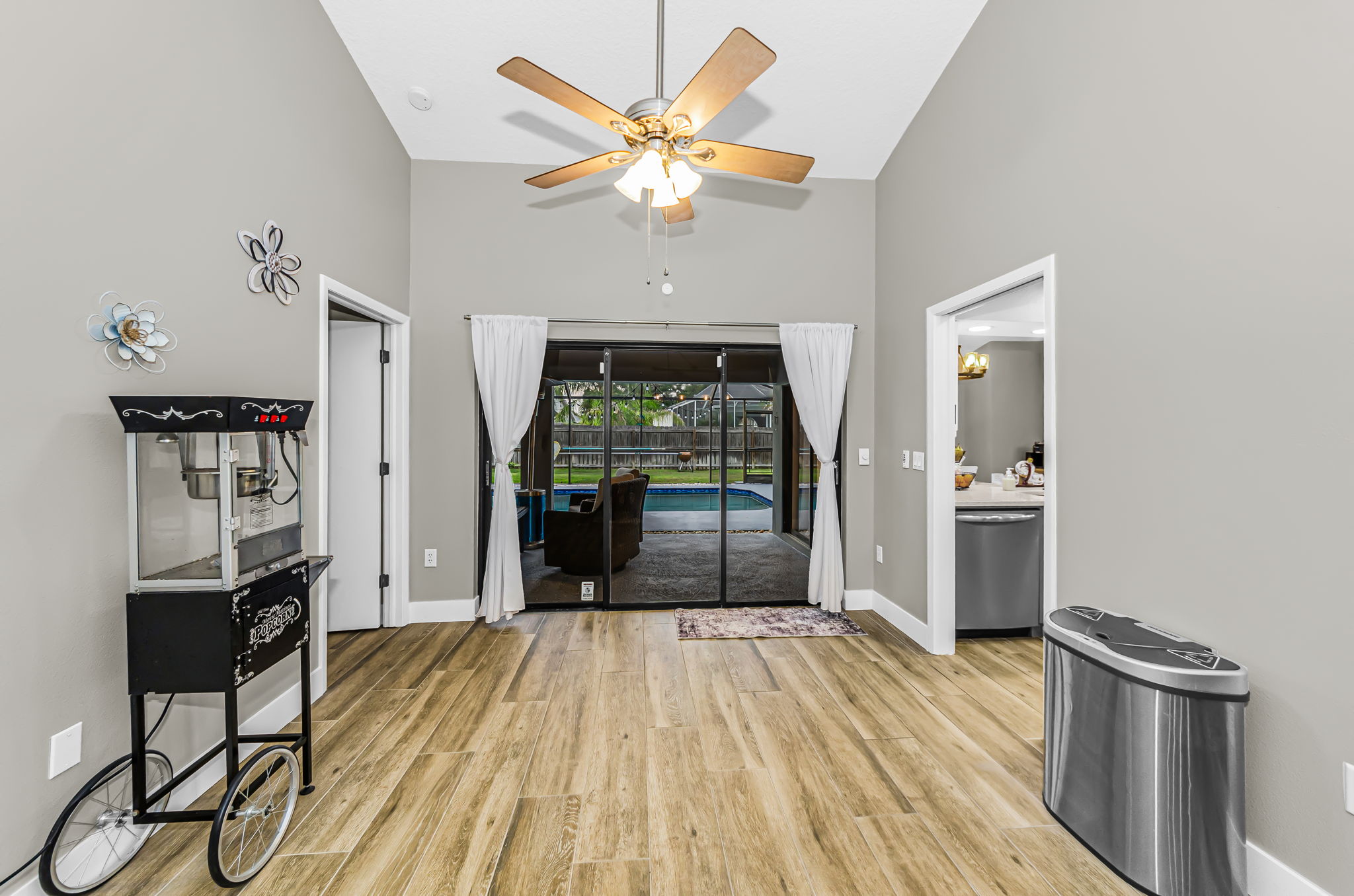 Dining Room1