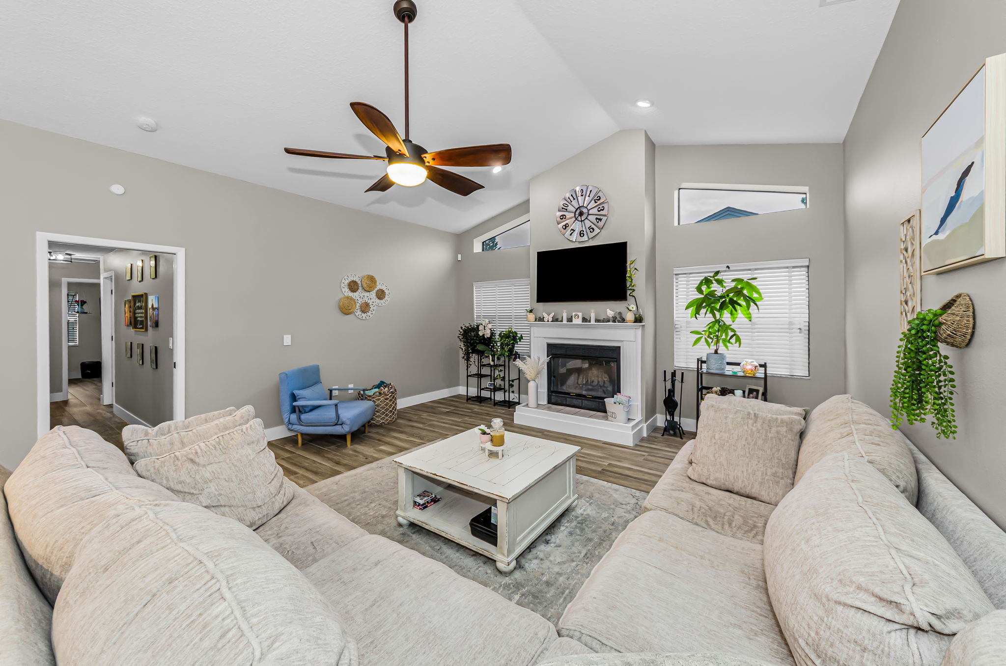 Family Room3