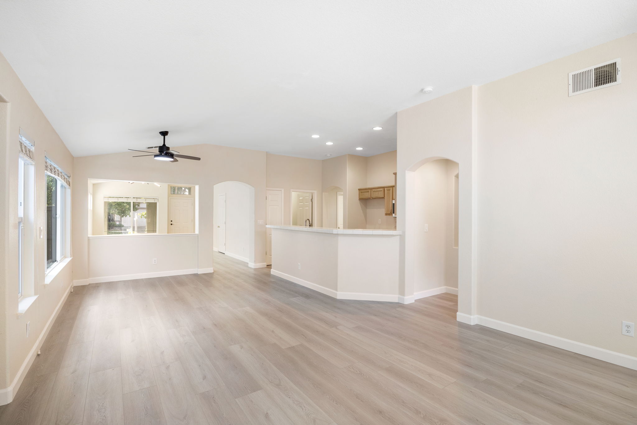 2023-10-16 - 5442 Alvoca Way, Sacramento, CA 18