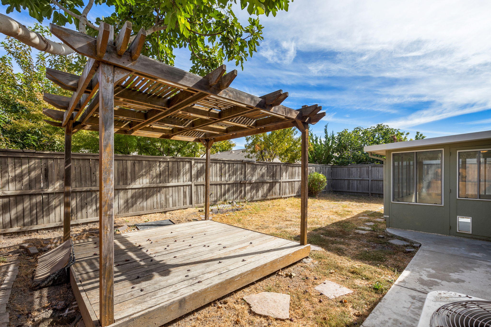 2023-10-16 - 5442 Alvoca Way, Sacramento, CA 46