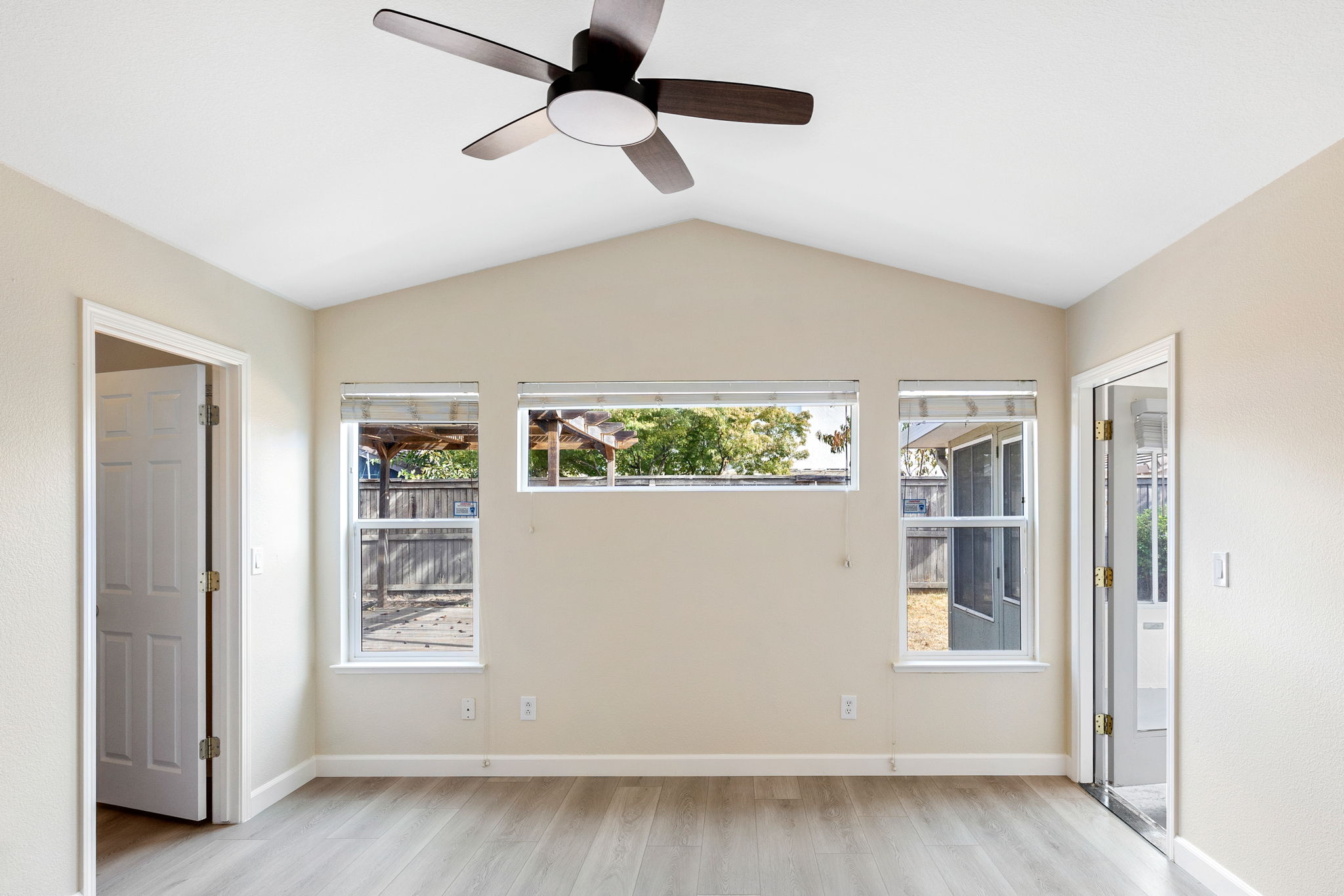 2023-10-16 - 5442 Alvoca Way, Sacramento, CA 37
