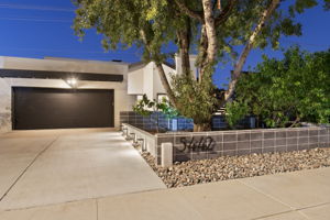  Photo 48