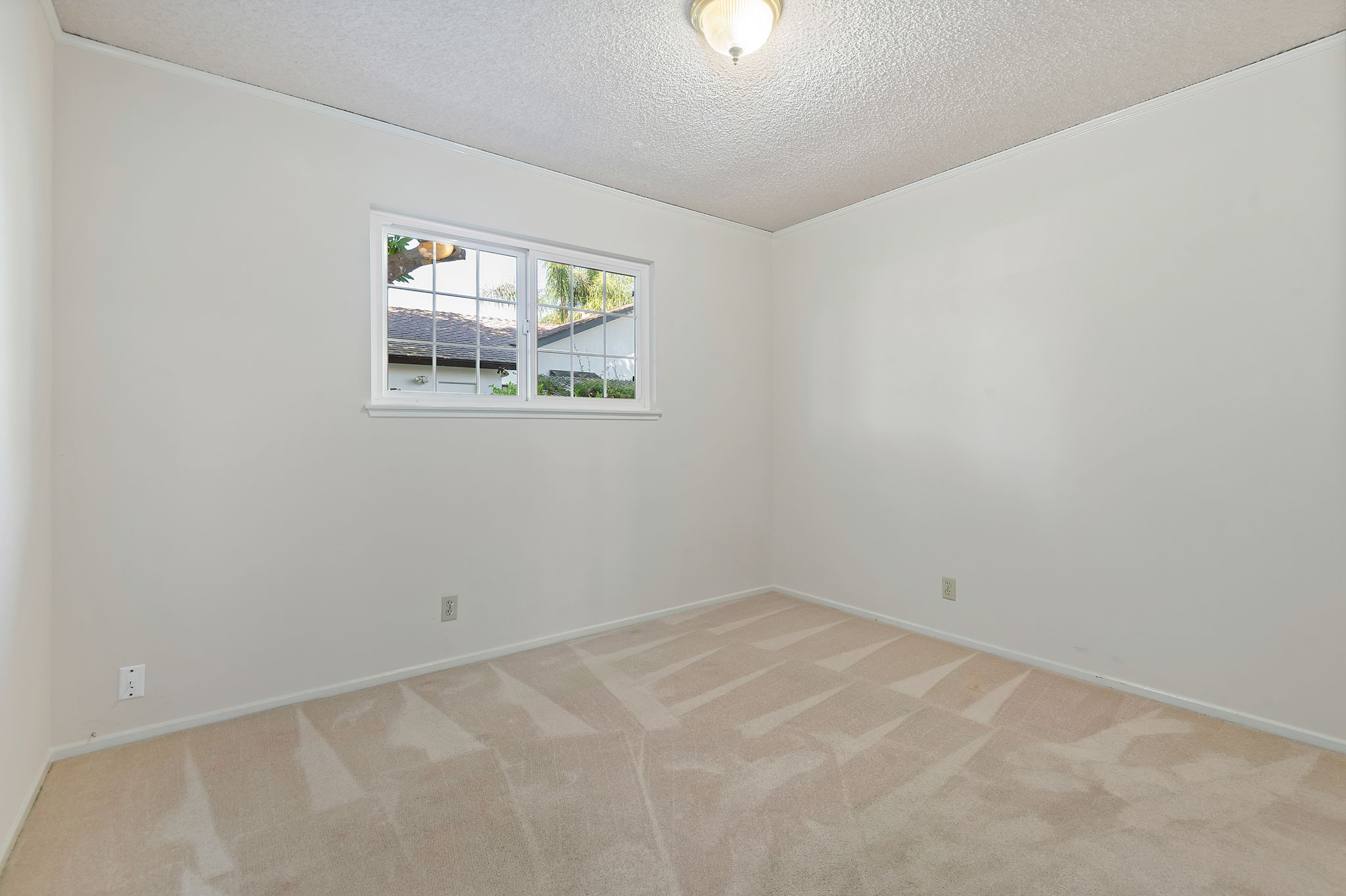 16 - Bedroom 3