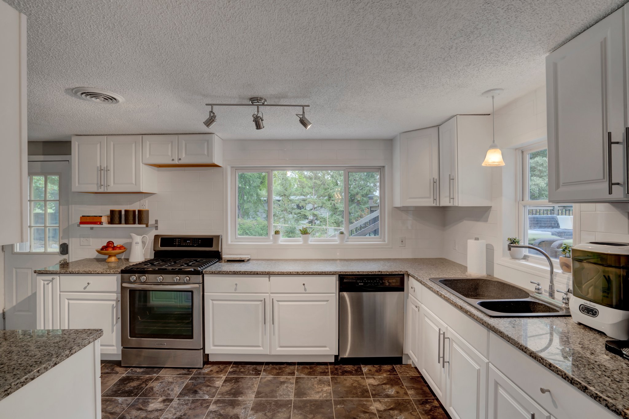 5444 Spruce Rd, Mound, MN 55364, USA Photo 26