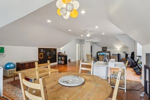 Stanton Ave-2405-050.jpg
