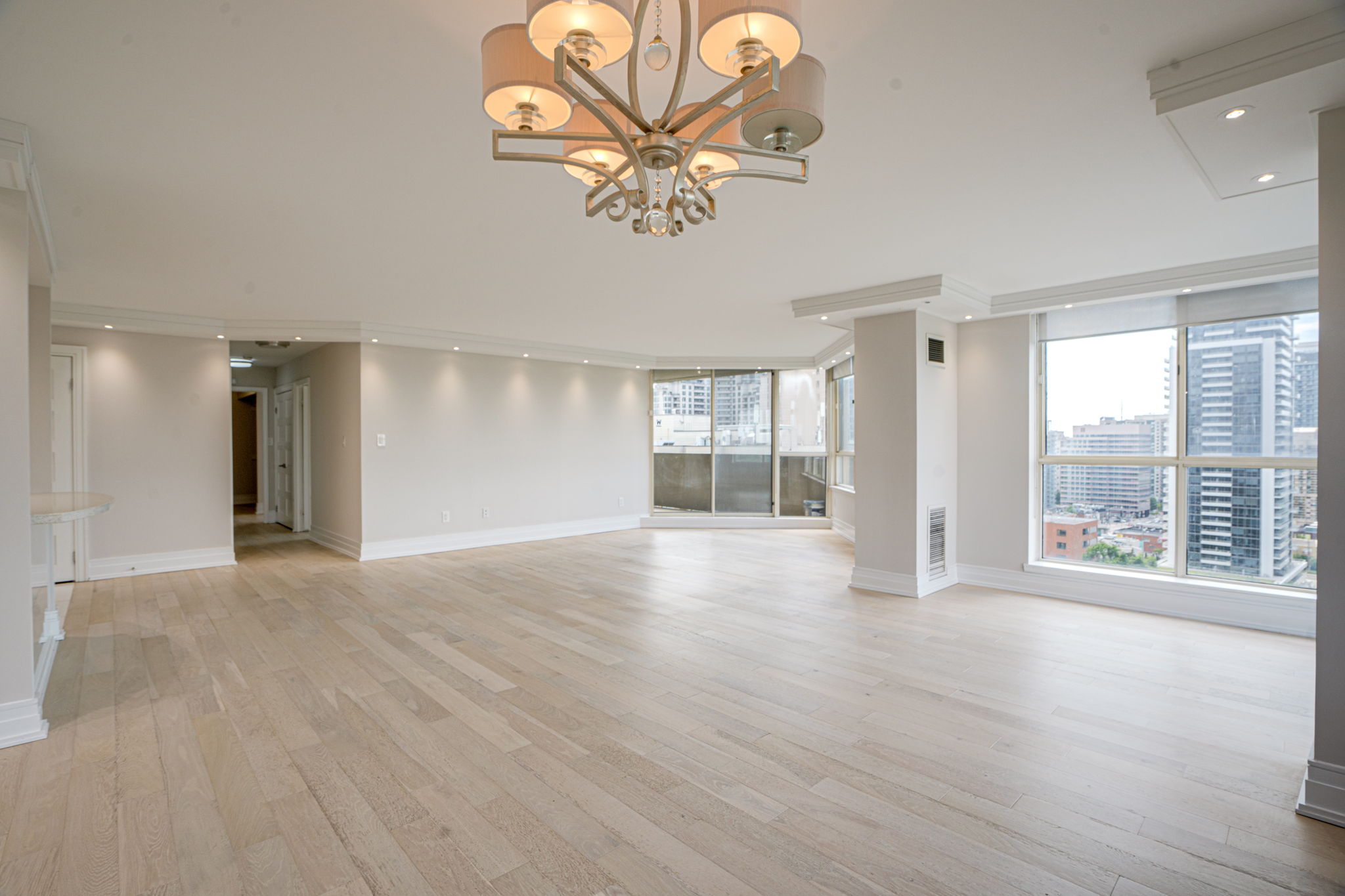 5444 Yonge St Unit 1607 Toronto, ON M2N 6J9