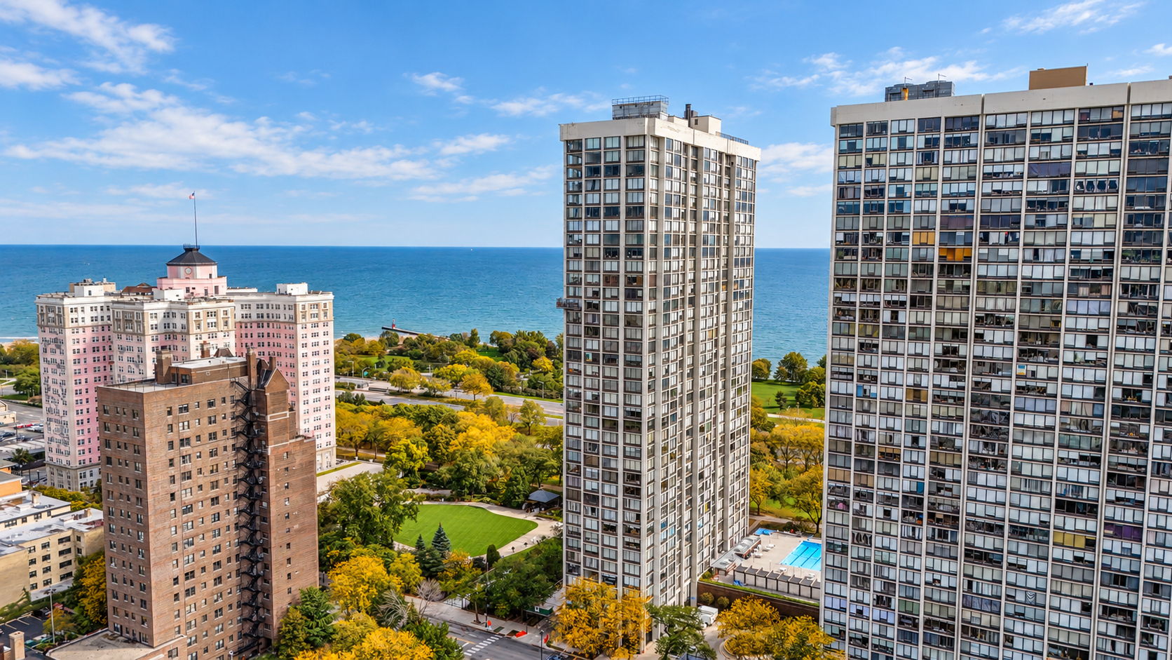 Lakefront and neighboring buildings context