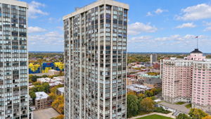 Neighboring towers and lakefront context