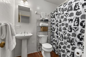  Photo 30