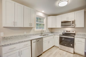 Holt Valley Rd-017