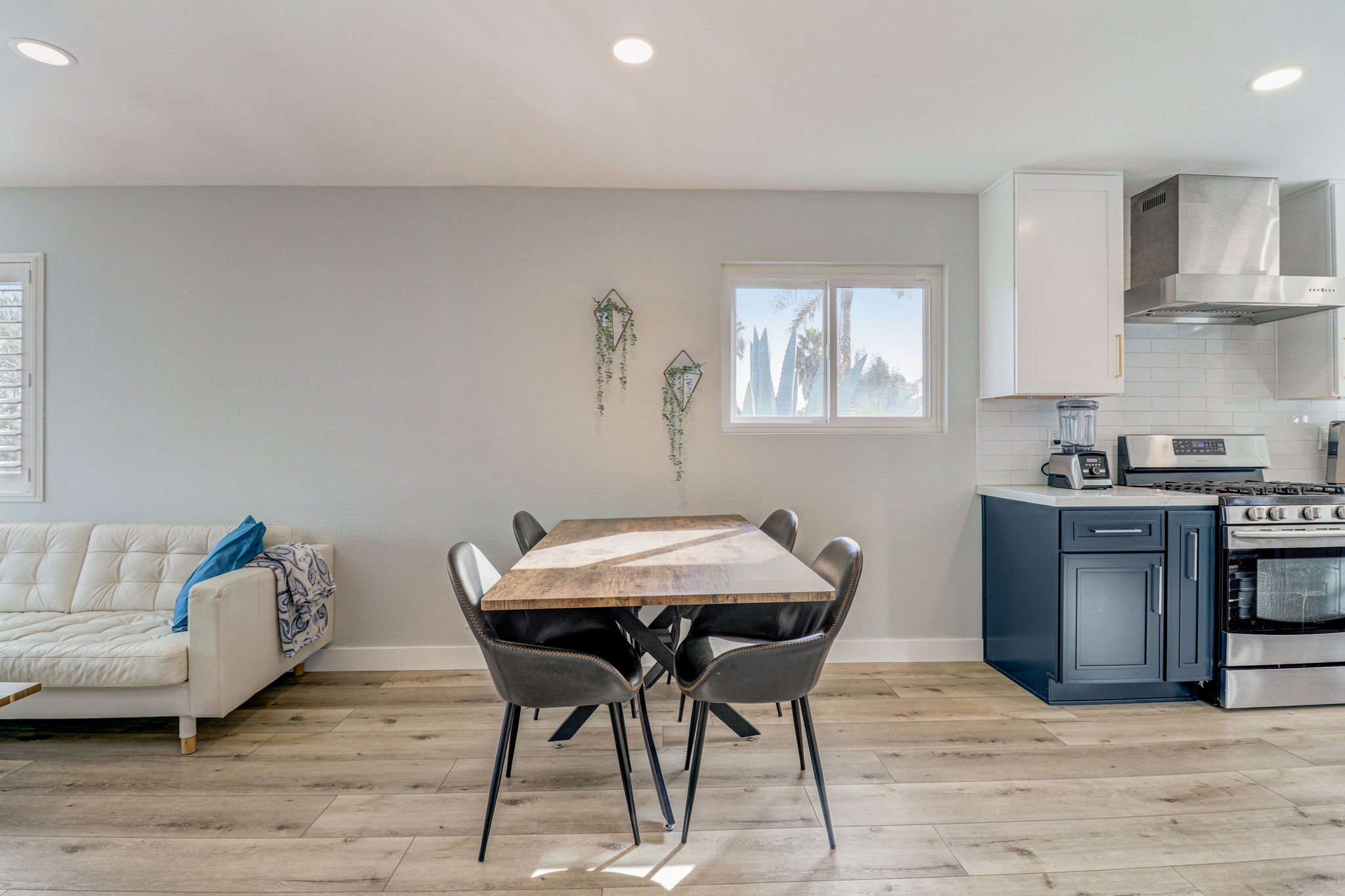 Vine St-011