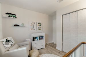 Vine St-028