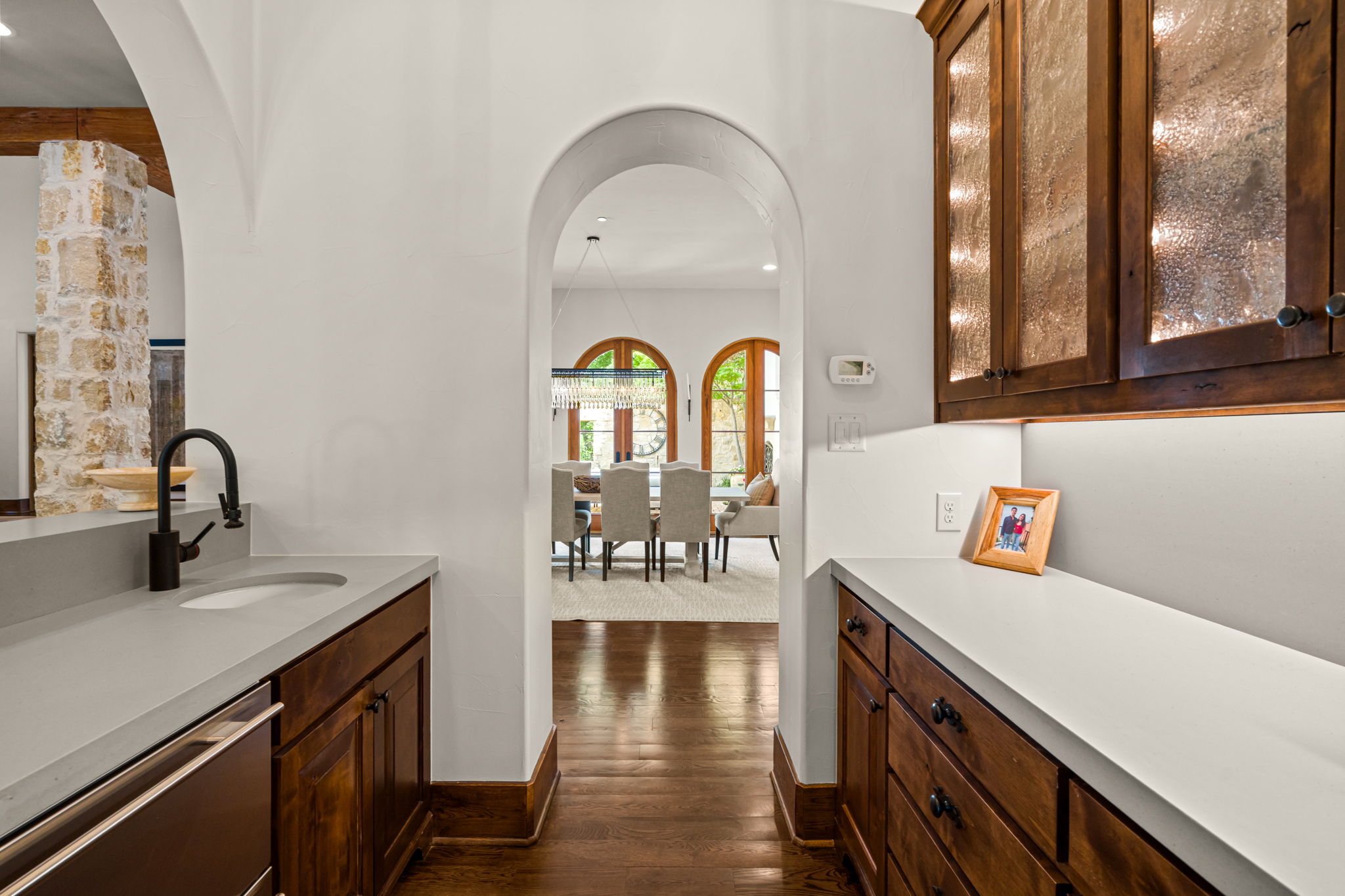 Wet bar