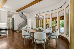 Casual Dining Area
