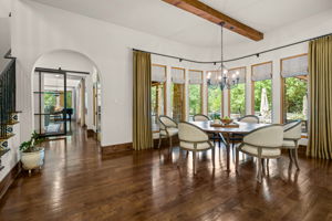 Casual dining area