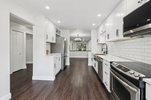Westlake Blvd-S1007-012.jpg
