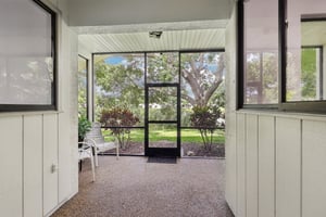 Westlake Blvd-S1007-042.jpg