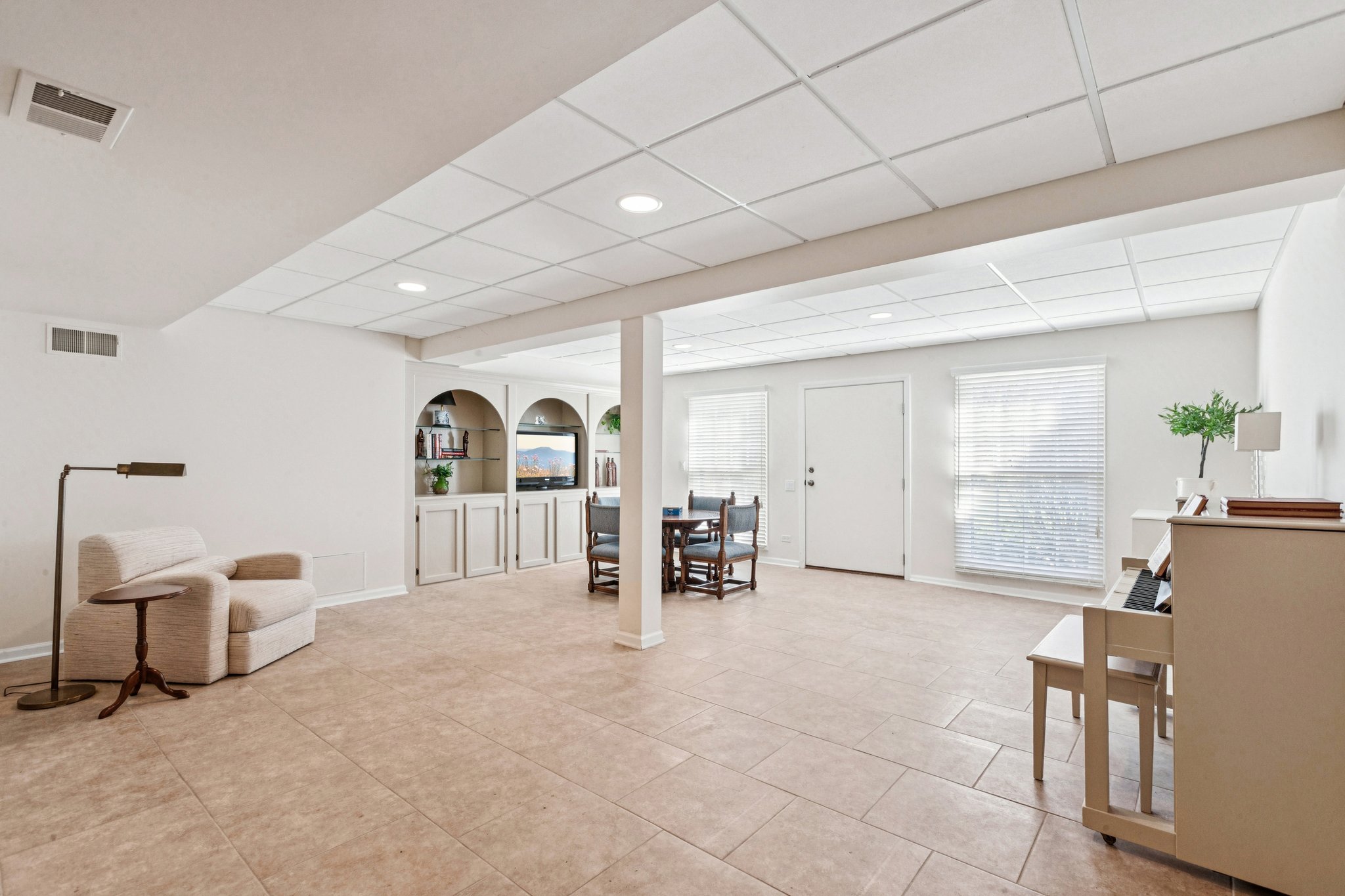 Windsor Rd-S1303-029.jpg