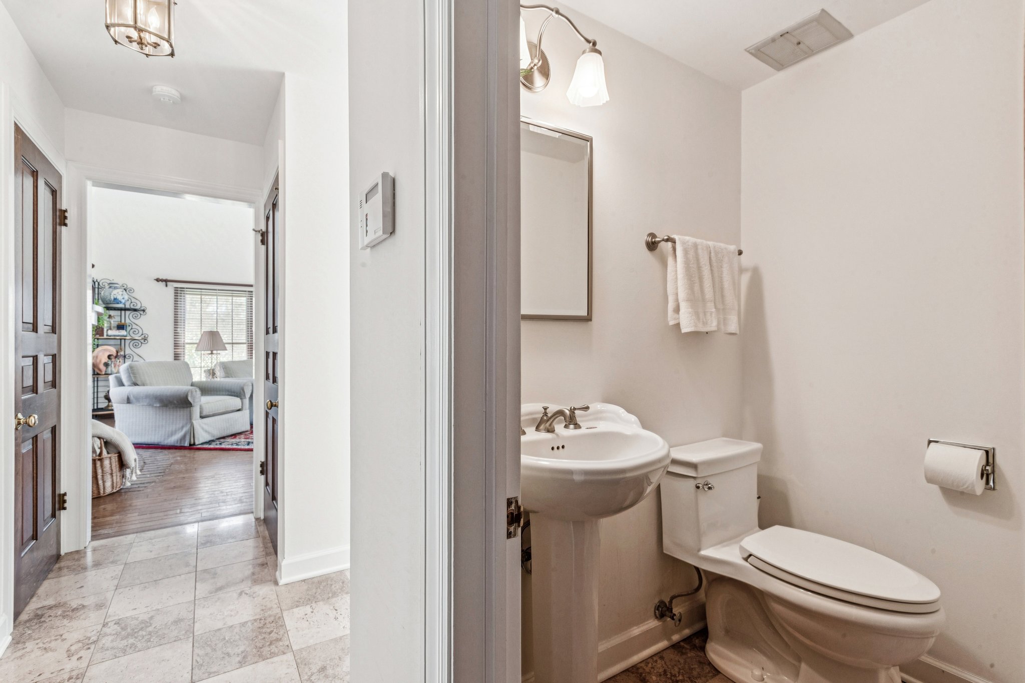 Windsor Rd-S1303-042.jpg