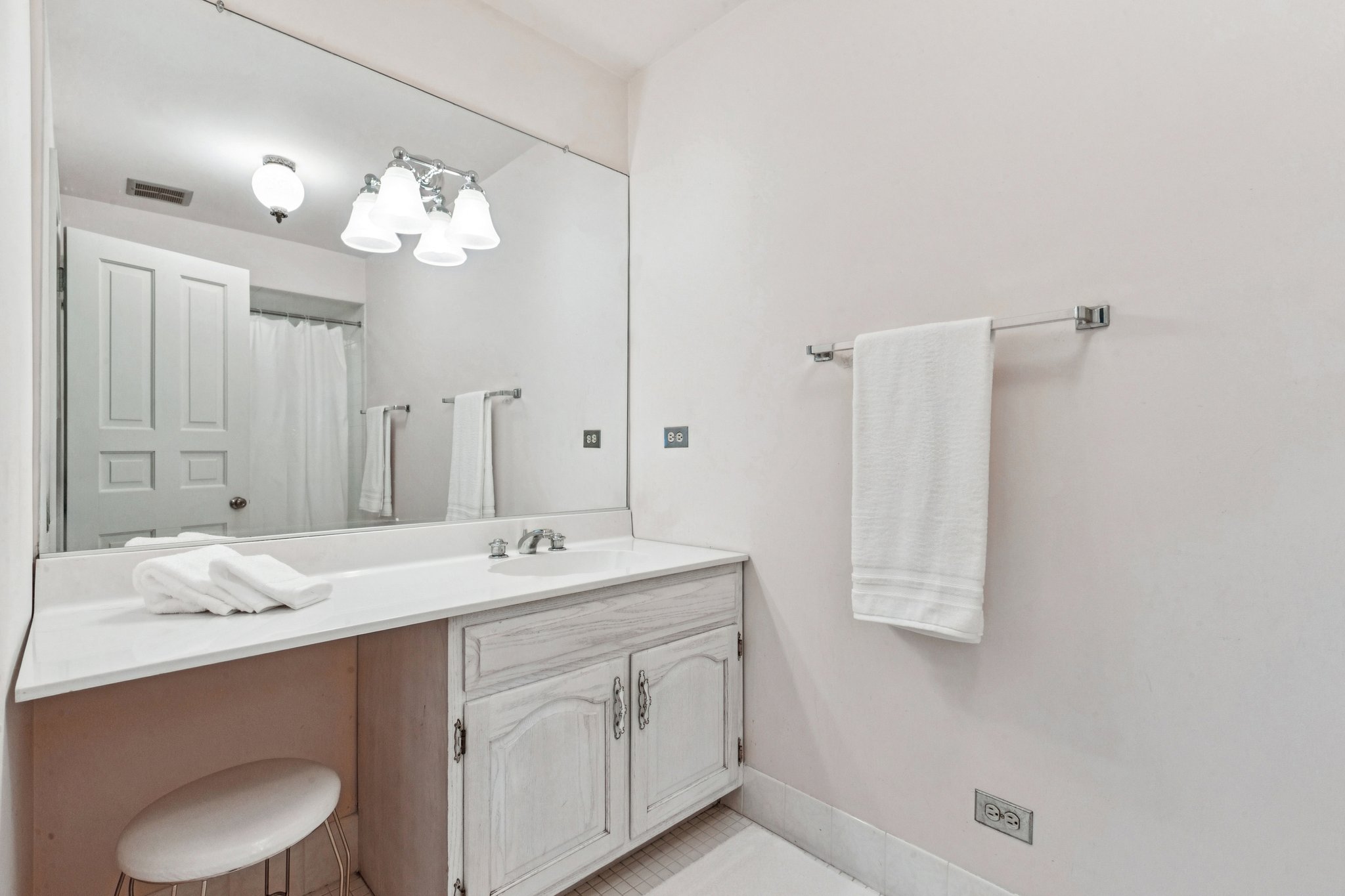 Windsor Rd-S1303-048.jpg