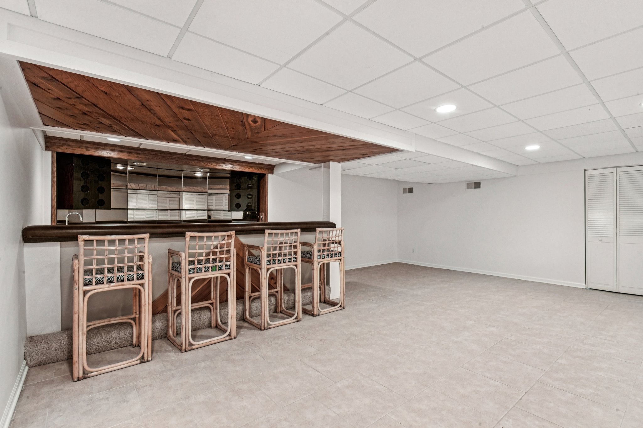 Windsor Rd-S1303-074.jpg