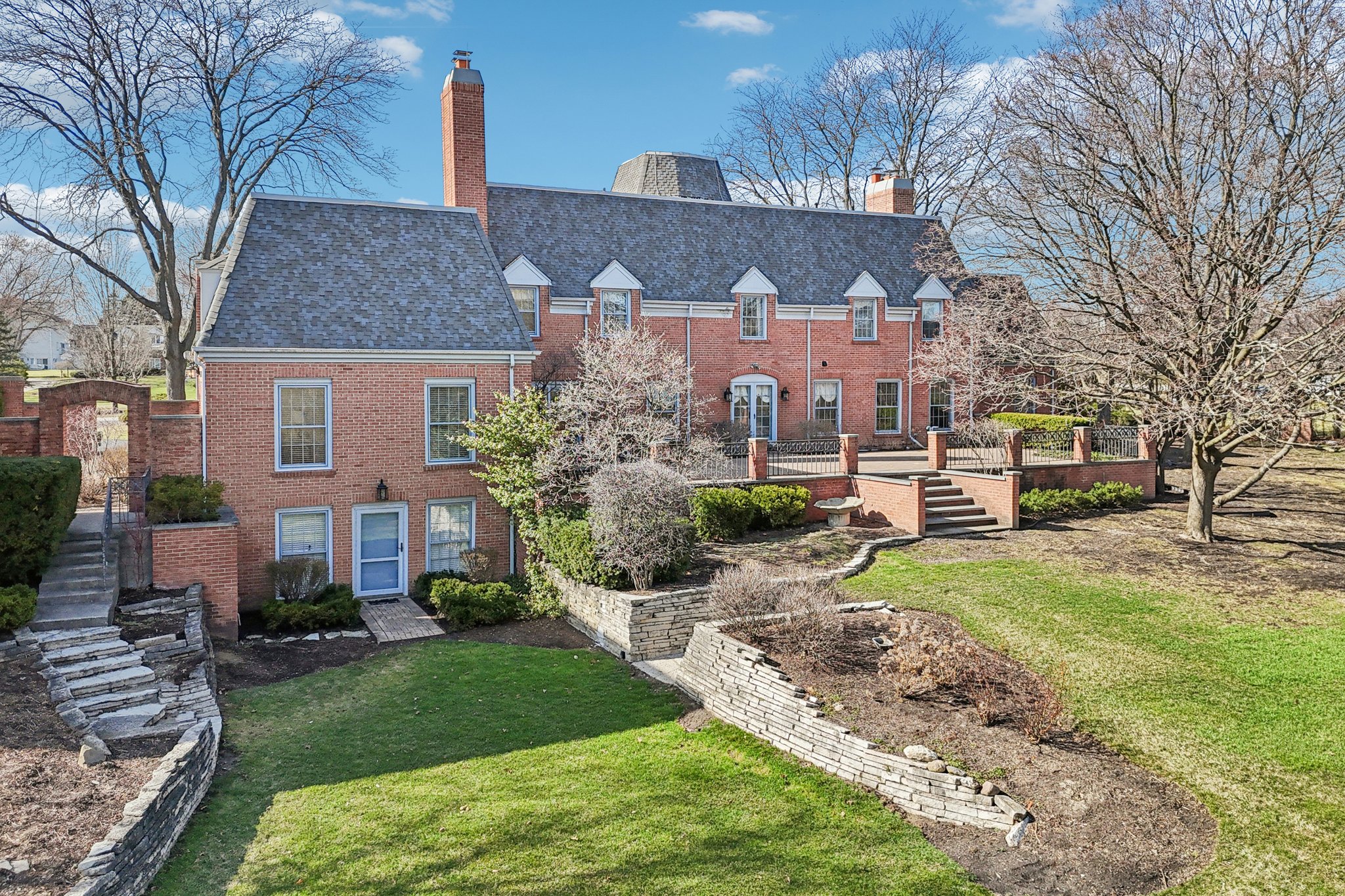 Windsor Rd-S1303-097.jpg