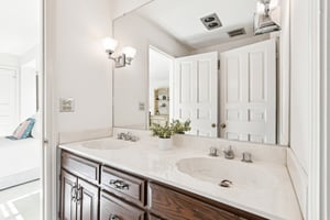 Windsor Rd-S1303-065.jpg