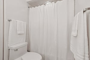 Windsor Rd-S1303-066.jpg