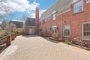 Windsor Rd-S1303-080.jpg