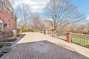 Windsor Rd-S1303-081.jpg